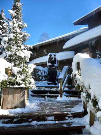 Lodge late March 2016